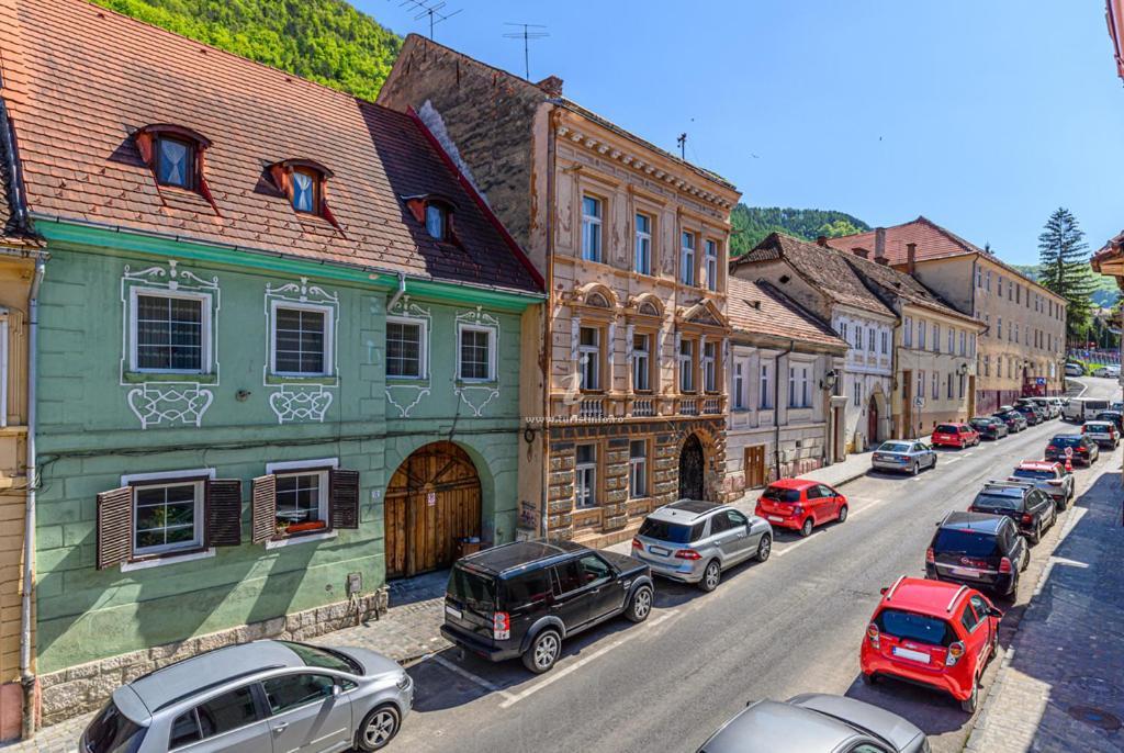 3 Min To Everything-Stylish-Modern-Old Fortress Braszów Zewnętrze zdjęcie